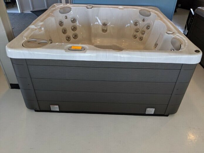 Hot Tubs On Auction